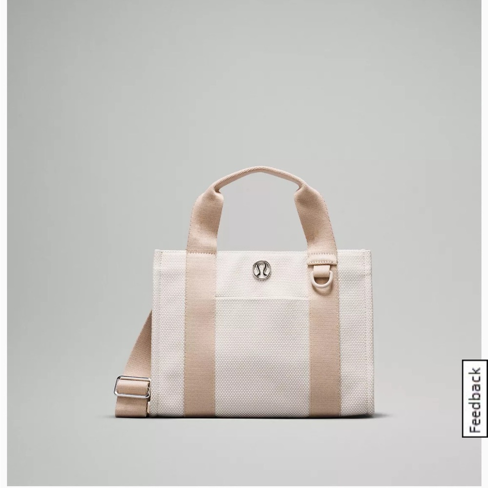 🆕Lululemon Two-Tone Mini Canvas Tote 4.5L - Picture 3 of 4